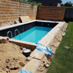 Ajoutez une touche de luxe à votre maison avec une piscine intérieure Massy